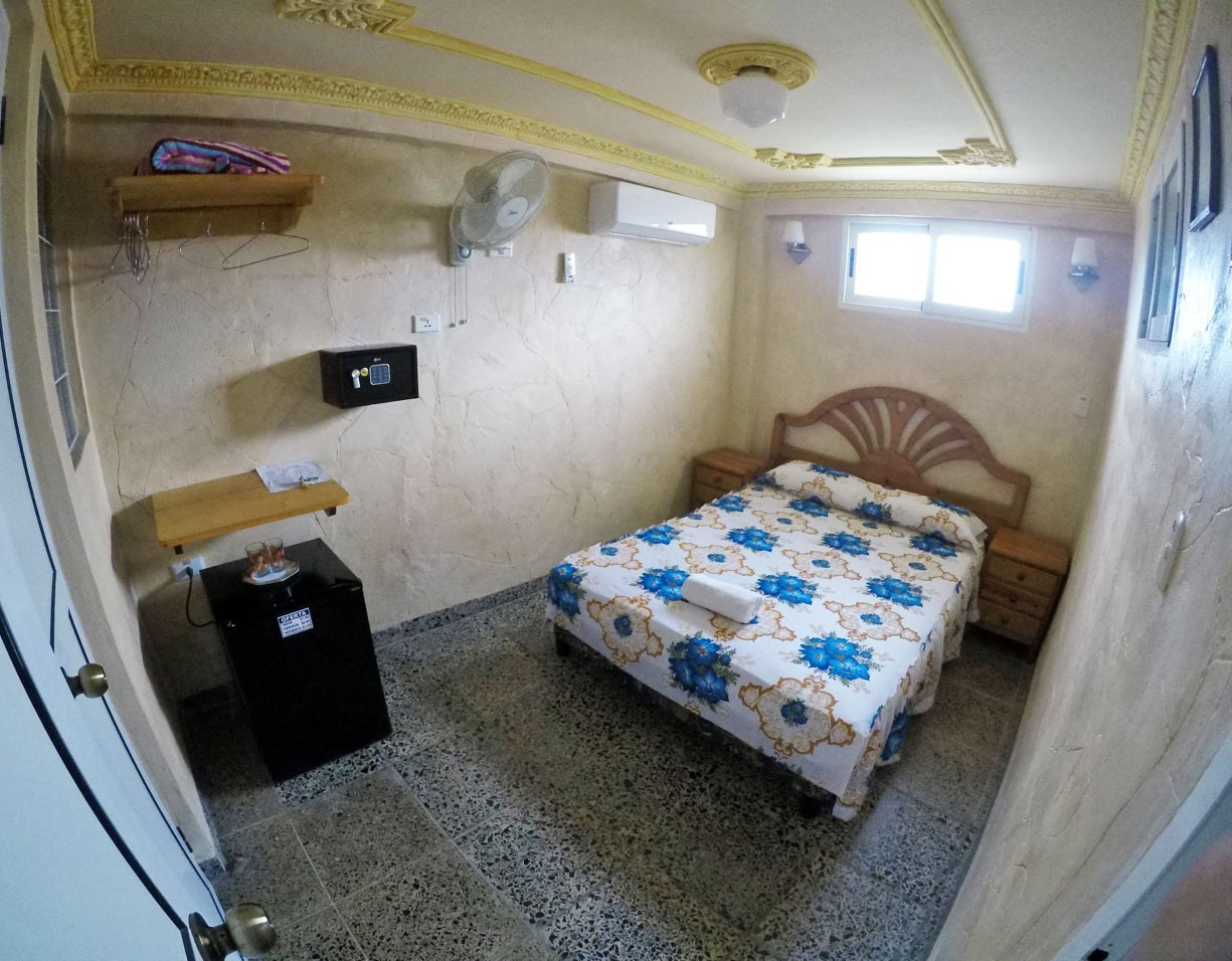 Room 6 in Vista al Mar guesthouse in Old Havana