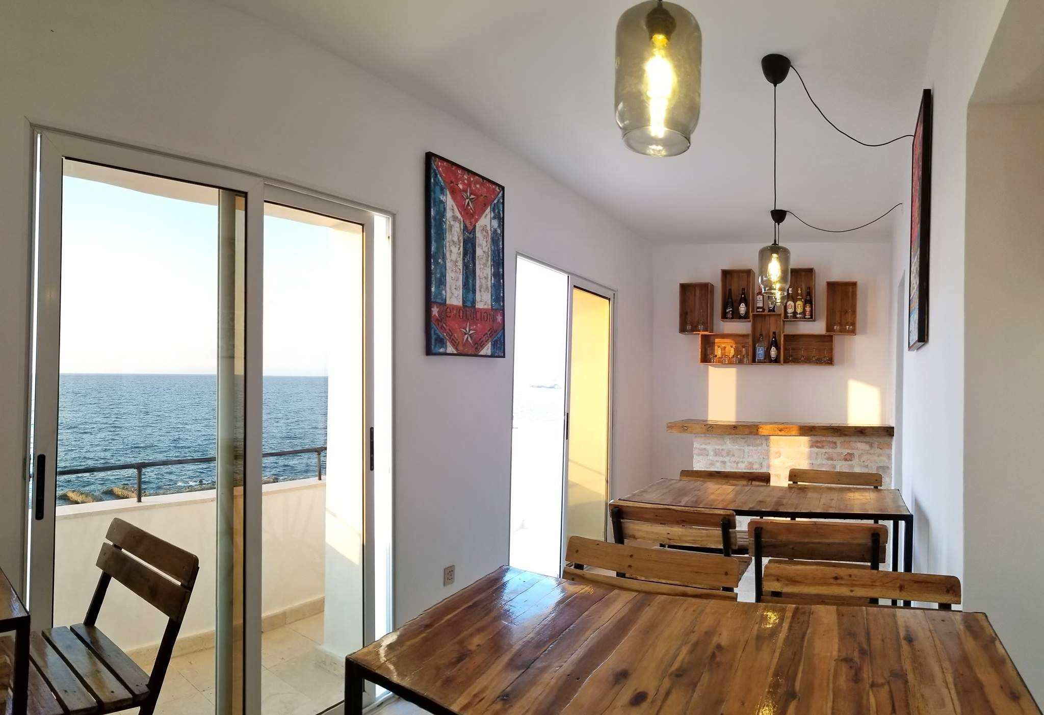 The common room in Malecon Sunset guesthouse in Havana