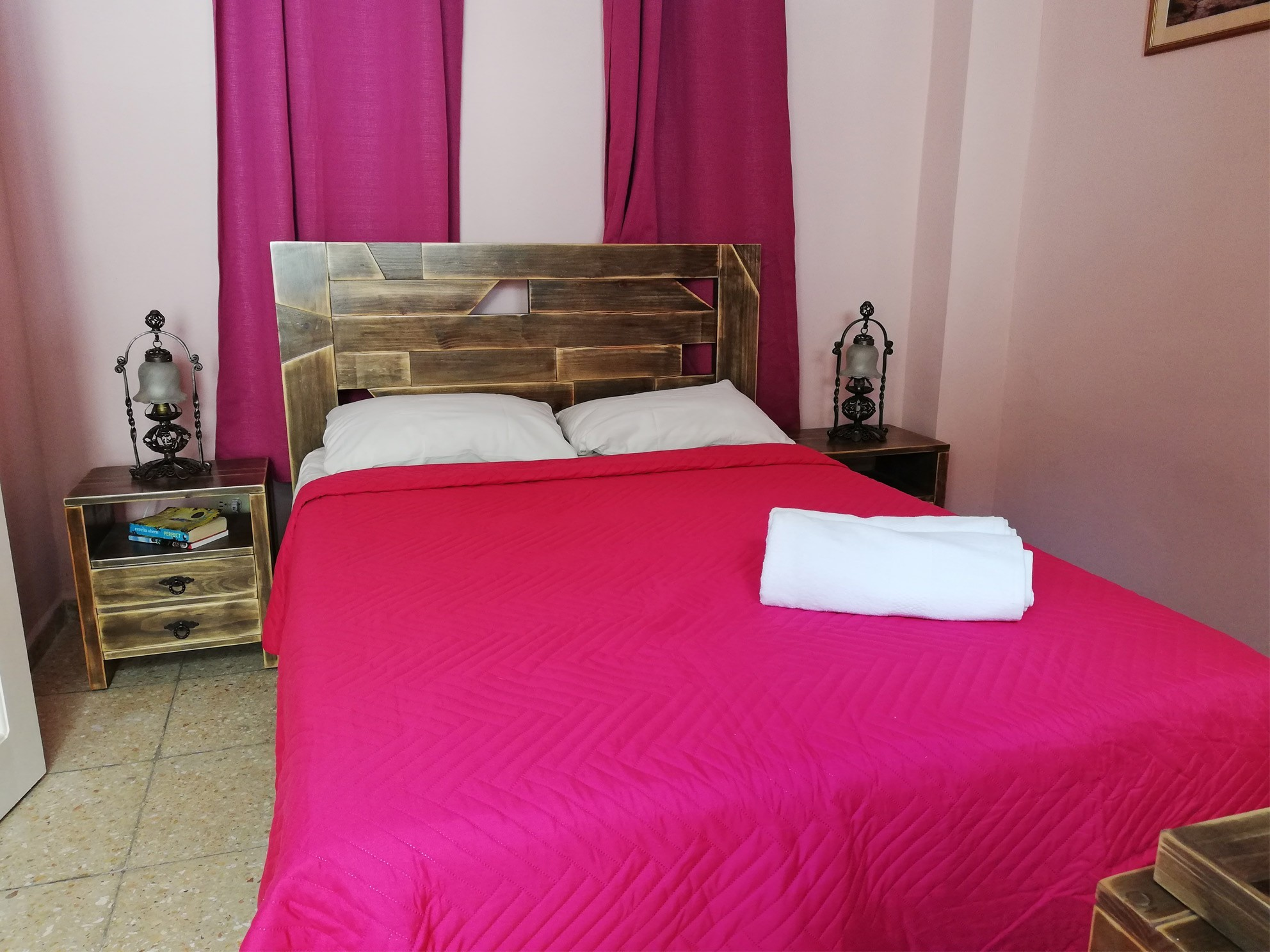 Pink themed room in private Havana Guesthouse